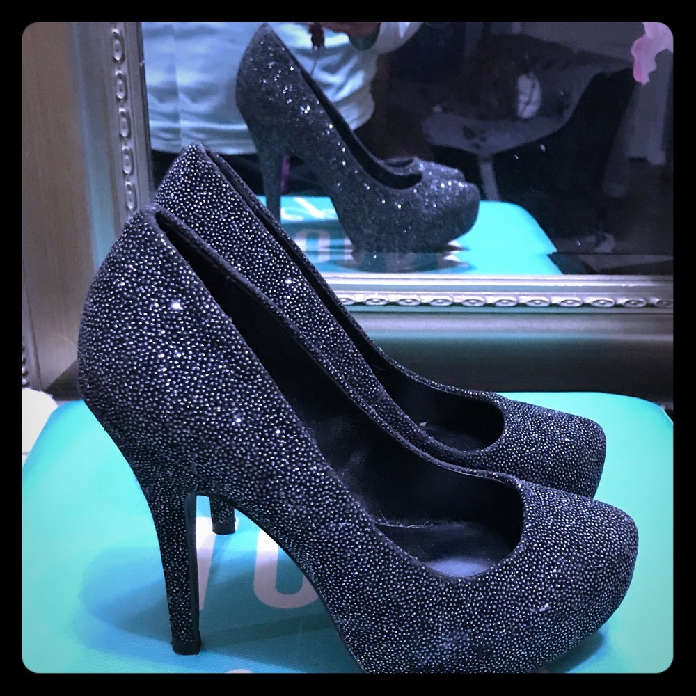 High heels 👠